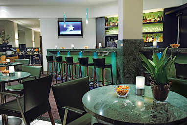 Lindner Hotel Airport: Bar/Lounge